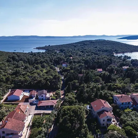 Amazing In Muline With Wifi Holiday home *