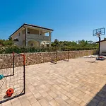 Dom wakacyjny Luxurious In Muline With Sauna Soline (Dalmatia)
