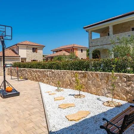 Tatil Evi Beautiful In Muline With Sauna