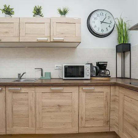 Beautiful In Muline With Sauna